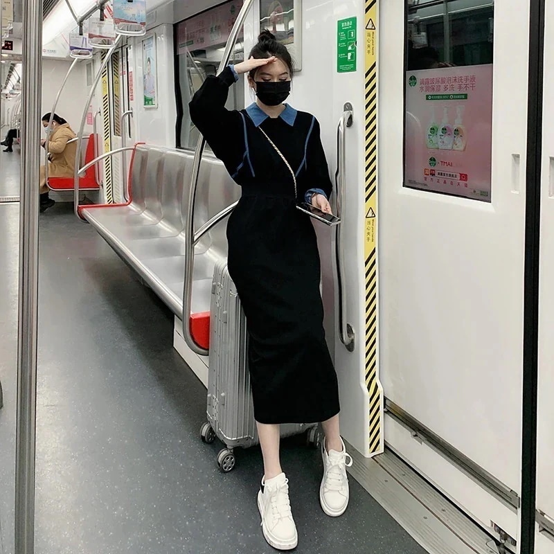 韓国 韓国ファッション ワンピース 女性用ティーブレイクフレンチブラックデニムスウェット シャツドレス