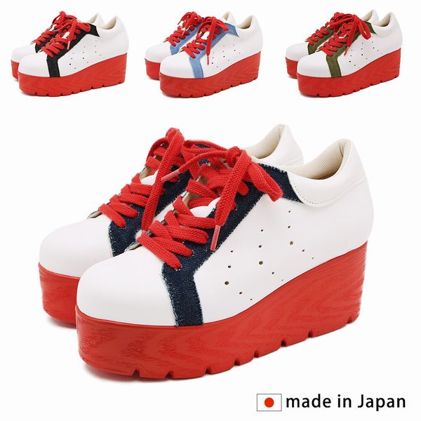 スニーカー レディースシューズ レディースファッション 靴 派手なソール 目を惹く スポーティー