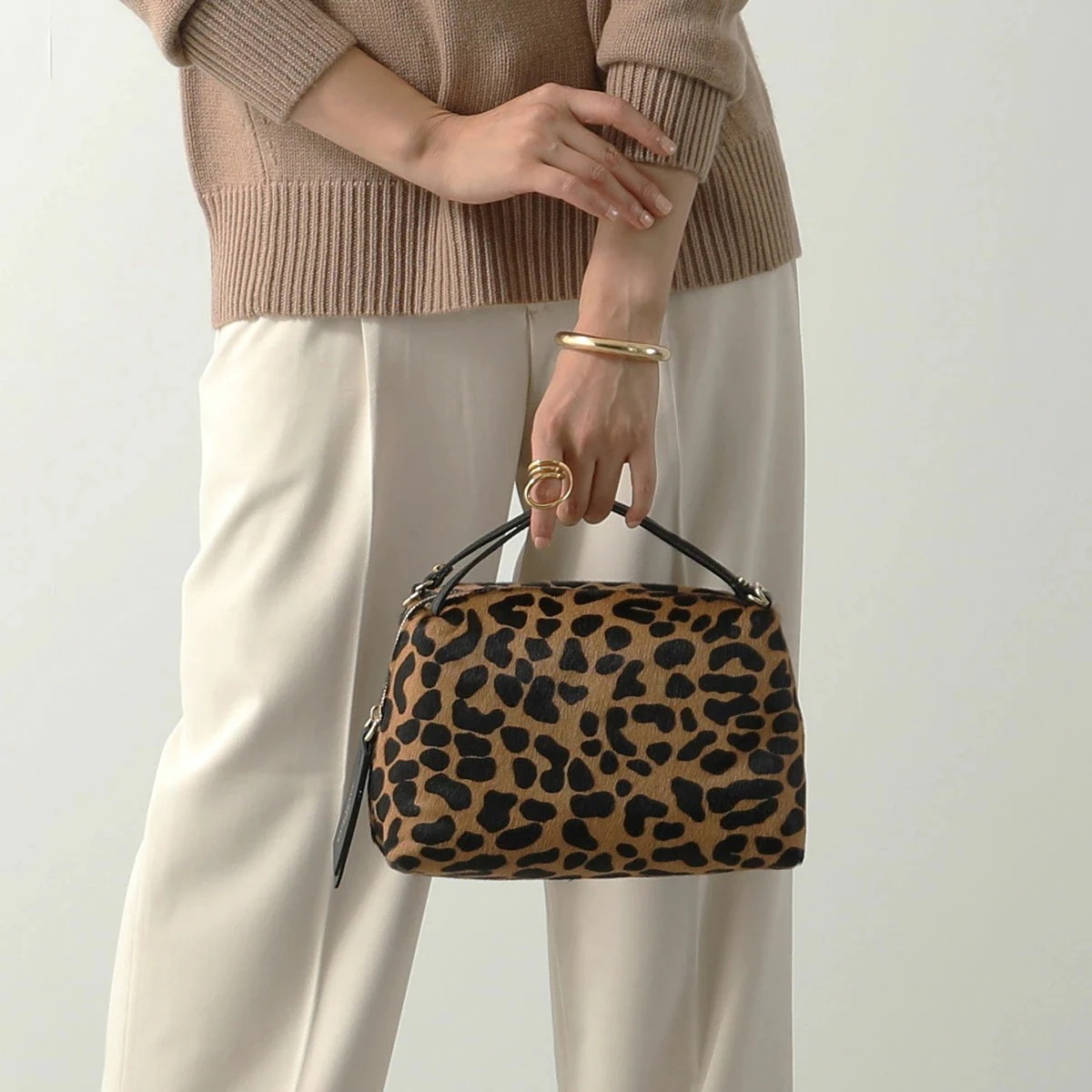 GIANNI CHIARINI ジャンニキアリーニ ショルダーバッグ ALIFA M アリファ レオパード BS 8148 CAV-PL レディース ハンドバッグ 鞄 カラー2色