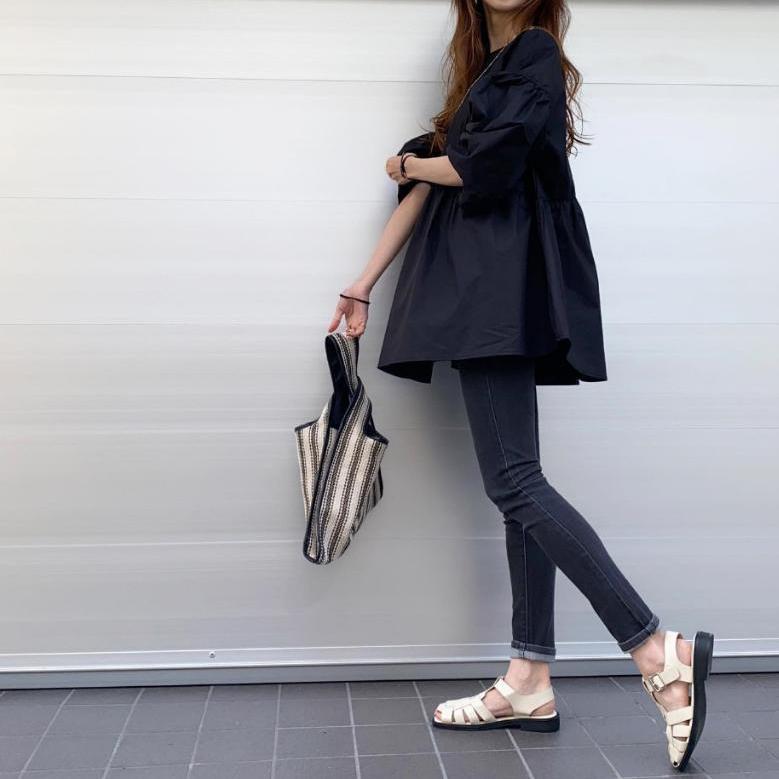 オーバーサイズ婦人服上着日系婦人服ゆったりパフスリーブブラウス女