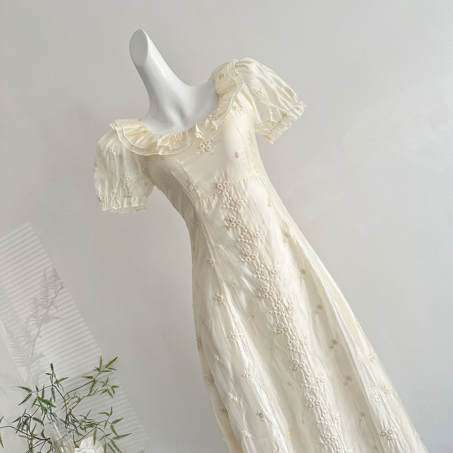 【急速出荷】1粒の甘い桃の心の序曲の半袖のワンピースの女性は腰を収めてやせて見える仙女のロングスカートを収めます