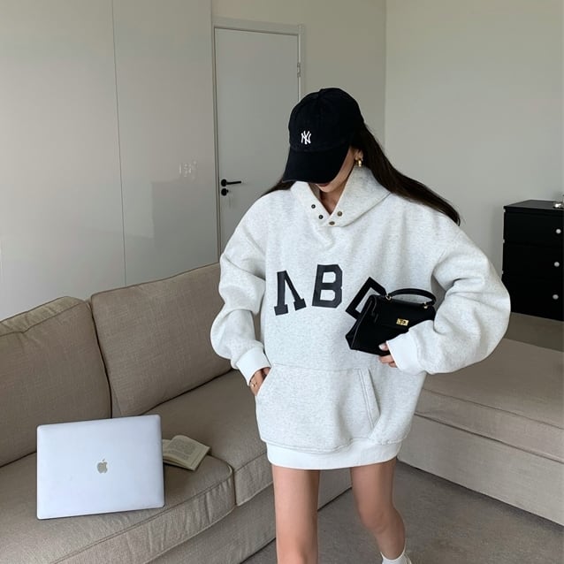 パーカー スウェット フロントロゴ バックプリント アルファベット ボタン プルオーバーフード付き