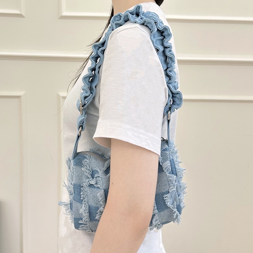 [公式] Lucy ルーシー 韓国ファッション デニム シャーリングバッグ ミニバッグ おしゃれ ショルダーバック