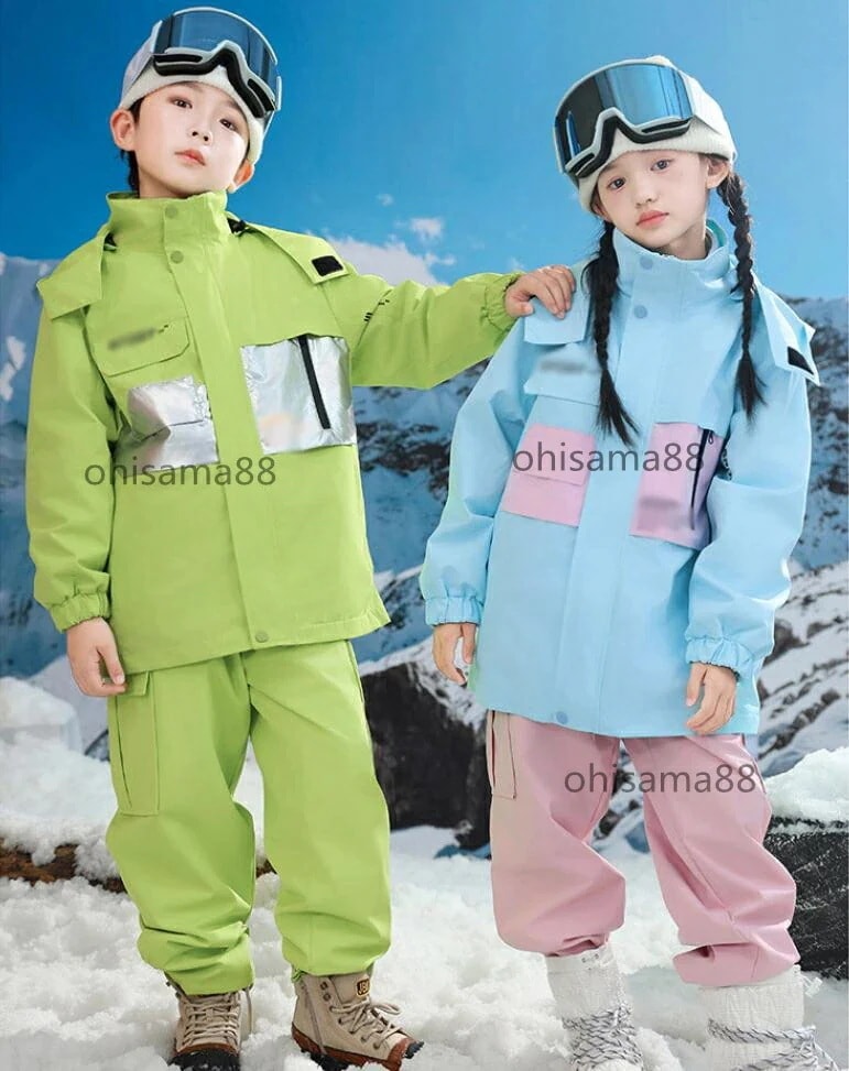 2026年新製品 ボードウェア 暖かい キッズ スノボ スノーウエア 子ども 上下セット ジャケット パンツ インナー 2/3点セット スキーウェア スノボウェア 可愛い 子供スノーウェア 男の子