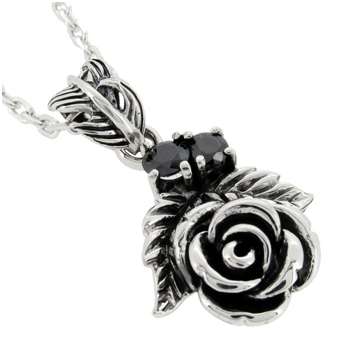 ブラックローズ シルバーネックレス (チェーン付きペンダントトップ ペンダントヘッド)ネックレス