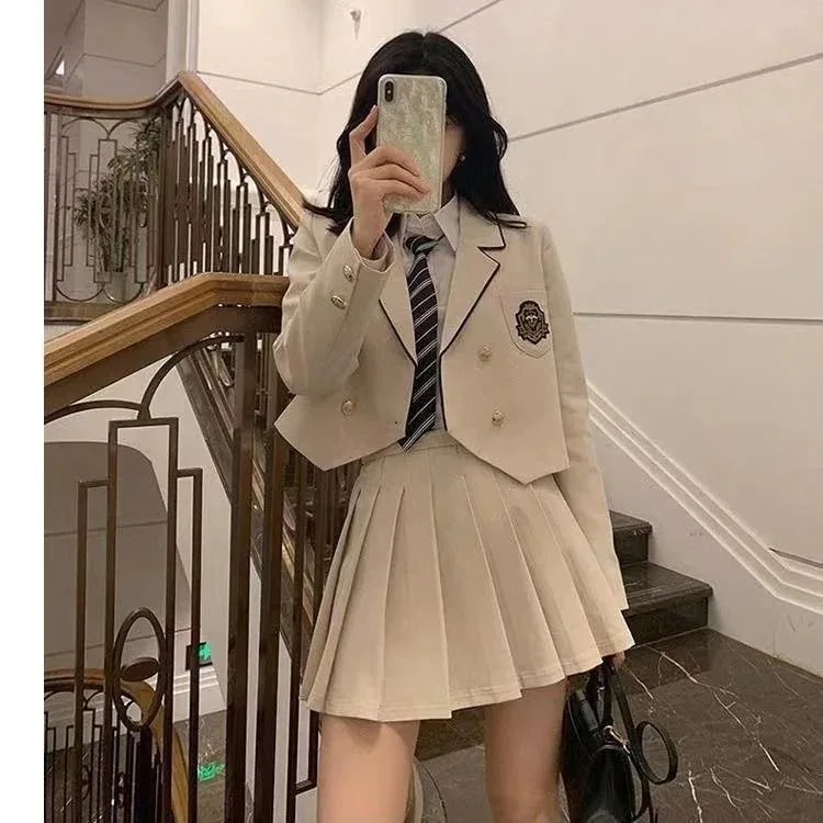 冬アウター 涼しく楽ちんセットアップ制服2023秋冬新作学院風韓系洋風スーツjkユニフォームスカート2点セットレディース韓国ファッション 通勤30%制限 6,060円