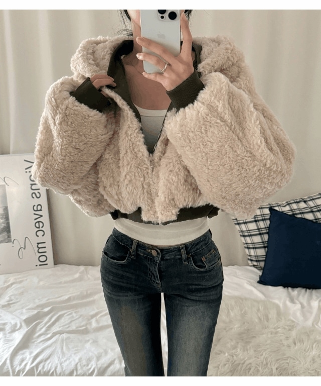 [真冬まで] リバーシブル ボア ルーズフィット 両面 クロップ 航空 フードダウン 7,090円