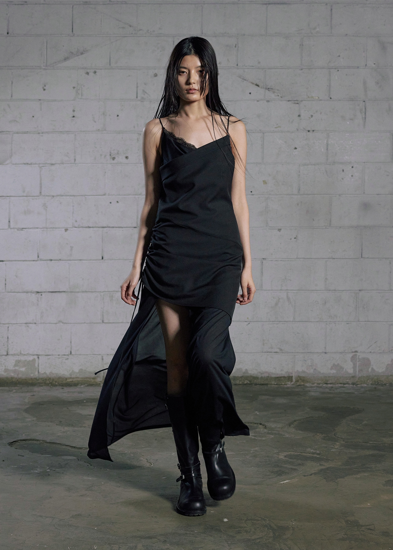 【BOHEMIANSEOUL】 ECLIPSE TWISTED MAXI DRESS : BLACK