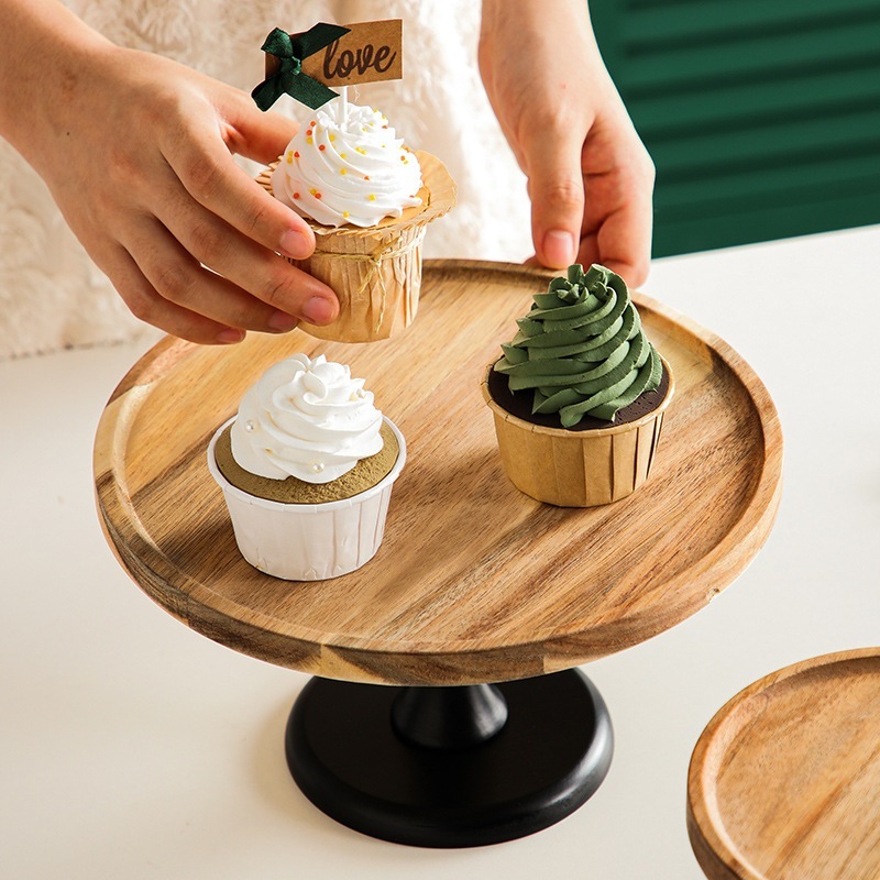 木製ケーキトレイ 背の高い木製プレート 回転式 レトロ デザート 軽食 軽食 洋菓子 アレンジ ケーキスタンド ディスプレイスタンド
