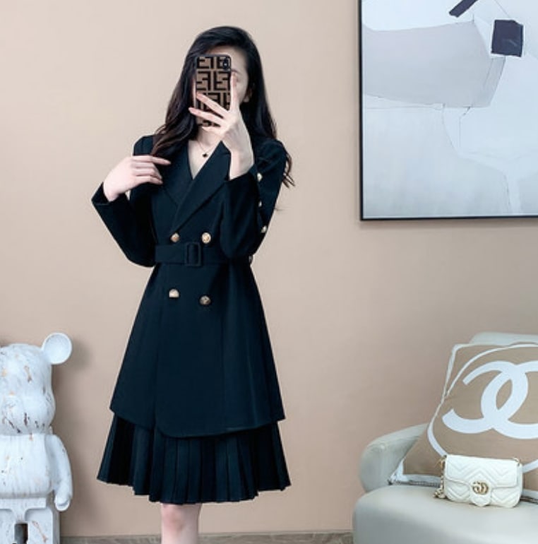 ワンピース デート ミモレ ミモレ丈 袖あり 長袖 スリム タイト 細身 かわいい 大人可愛い きれいめ シンプル カジュアル 大人 上品 おしゃれ お洒落 主役級 存在感 春 秋 10代 20代