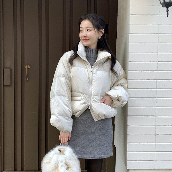 jp710 (ふわふわ/華やかなカラー) ユズアル ハイネック ショート パディング