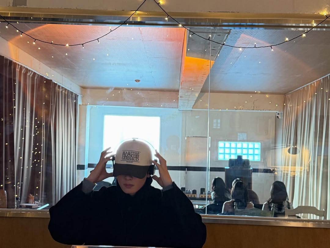 チャ・ウヌ CLASSIC CAP チャコール