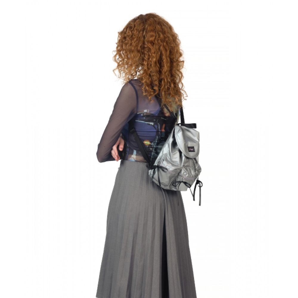 フェネックベリーポケットバックパック-シルバー