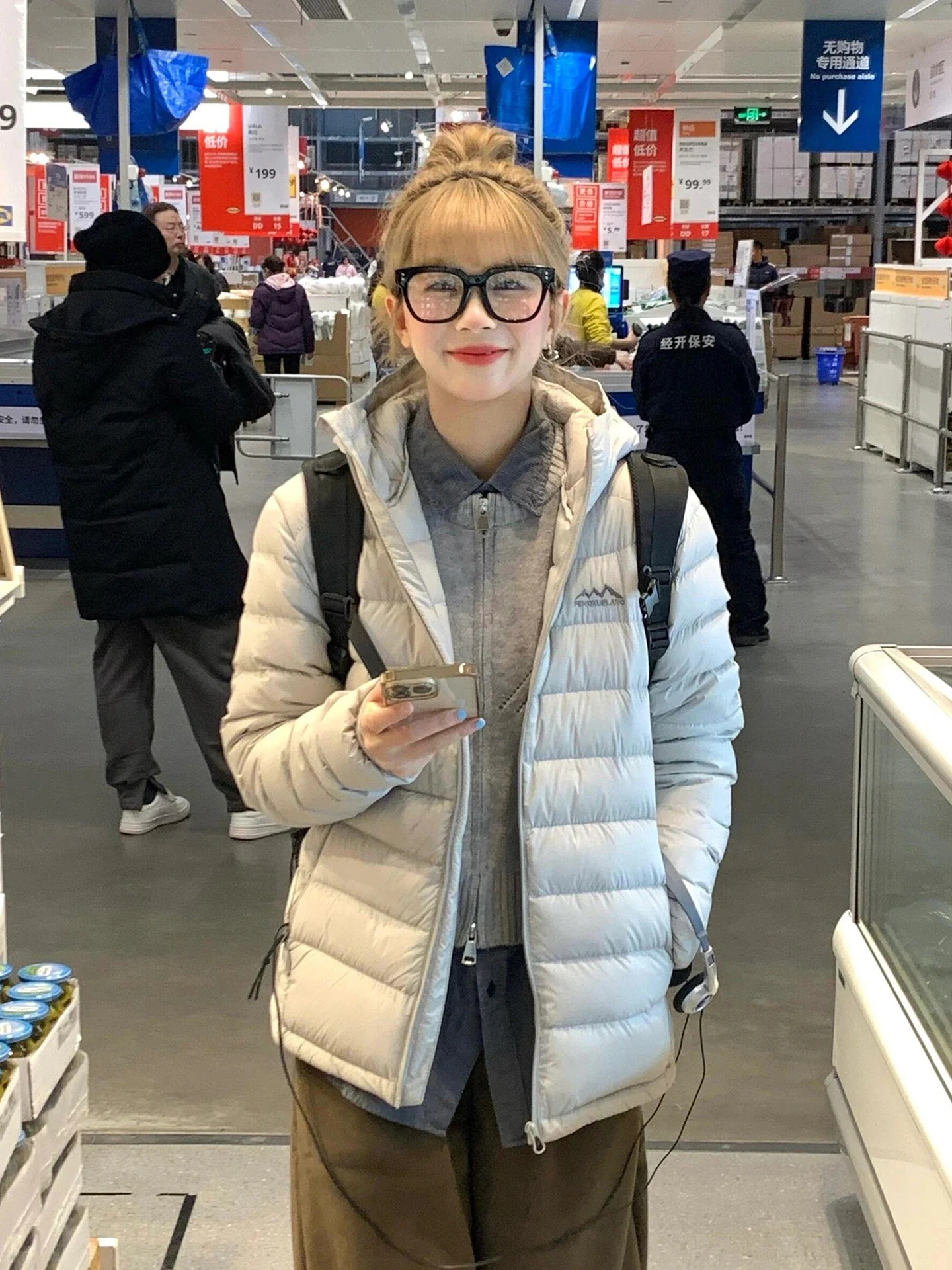 【本日限定】ショート丈ダウンジャケット2026年新作 冬の韓国風ダウンコート カップルジャケット