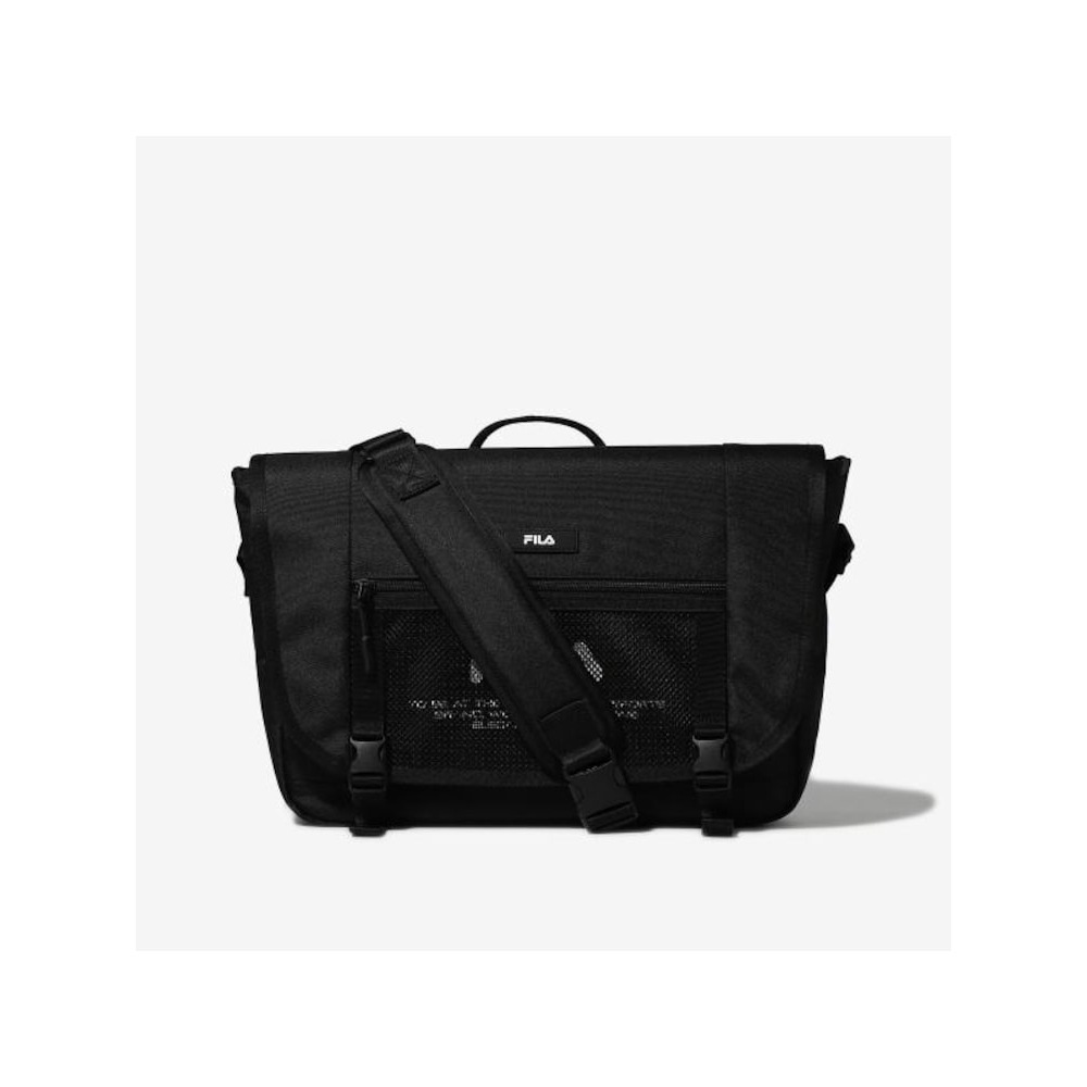 [FILA KIDS] シニアスタンダードメッセンジャーバッグ (FK3BCG1002X_BLK) Q0ZFK3BCG1002XBLK