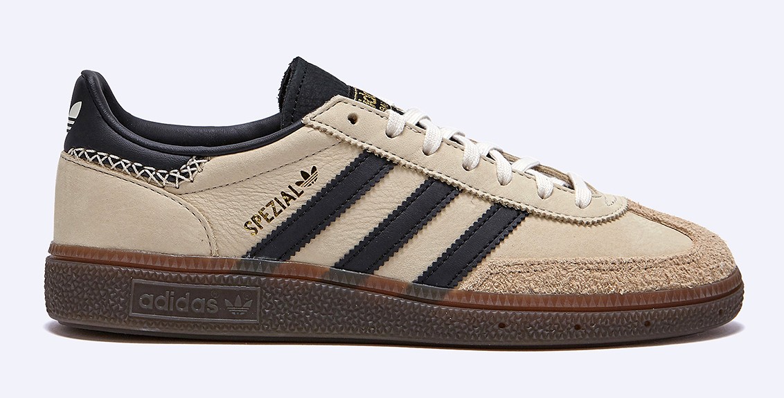 ハンドボール スペジアル ワンダー ホワイト コア ブラック / IE3698