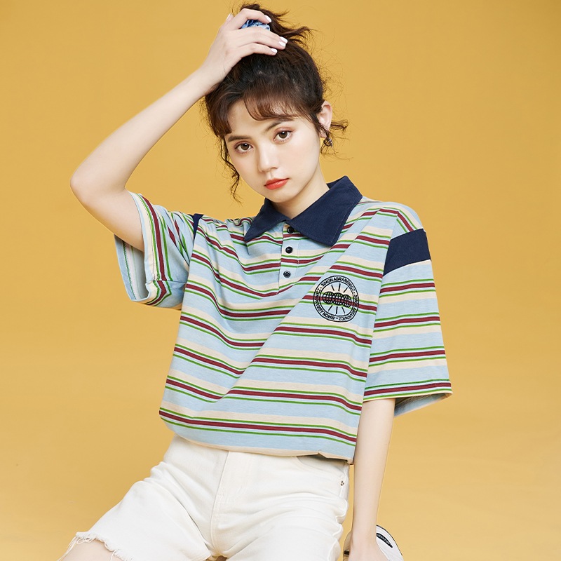 【在庫限り】 品質満点 Bai Kaqi2021夏の新しいルーズレター刺繍半袖Tシャツ女性ポロカラーコントラストストライプスチューデントシャツ