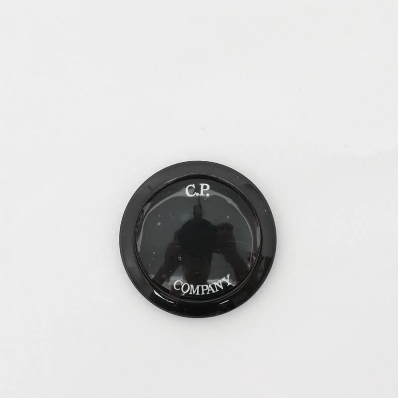 CPカンパニー マン・トゥ・マン パンツ バッグ 4.5cm レンズ NSCPMANLENS005380 999