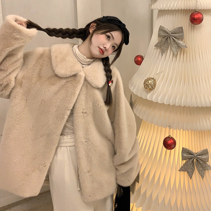 リトルホワイトベア模造毛皮のコート女性のためのミッドレングスルーズラペル環境に優しいミンクの毛皮の肥厚豪華なコート冬ホット