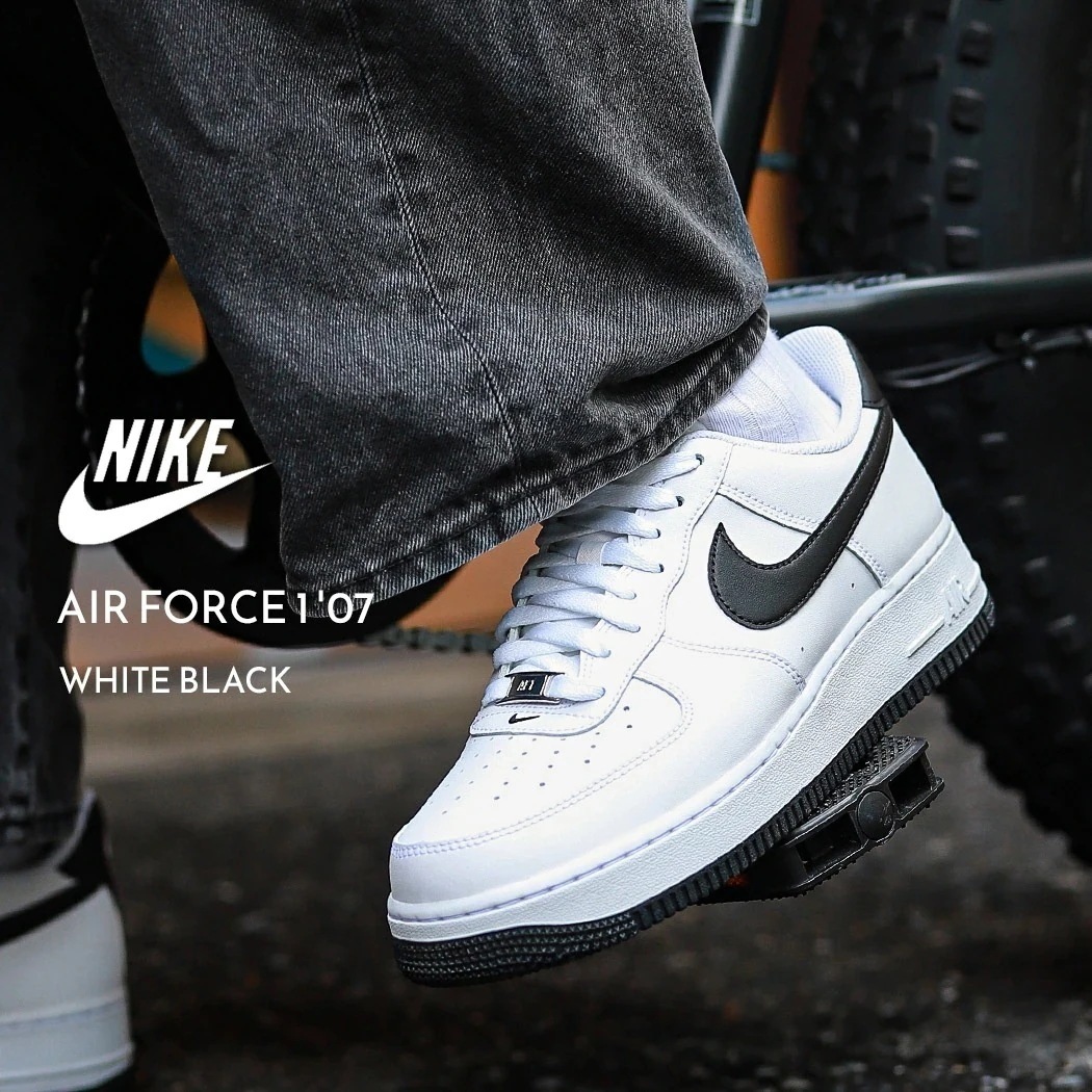 NIKE AIR FORCE 1 07 