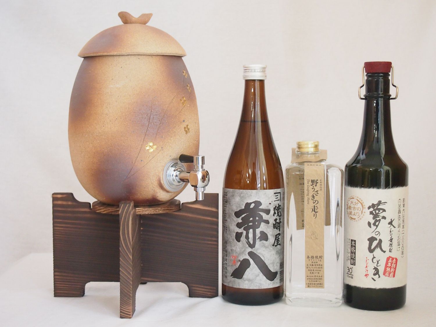 信楽焼明山窯　焼酎サーバー　火色金小紋　2200ｃｃ(滋賀県)芋焼酎3本セット 兼八720ml 野