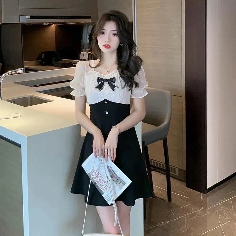 ワンピース ロングワンピ 量産型 地雷型 お嬢様 韓国 原宿系 ゴスロリ ゴシック ロリータ 切替 異素材 韓国 無地 セーラー襟 春 秋 長袖 ロング おしゃれ 可愛い ワンピース