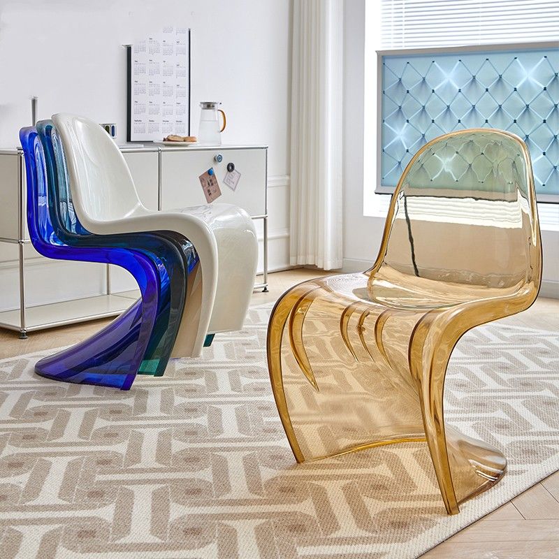 ダイニングチェア 透明チェア デザイナーズチェア S字型の椅子 パントンチェア おしゃれ 透明 アクリル 食卓椅子 リビングチェア レジャーチェア コーヒーチェア 韓国クリア家具 韓国インテリア