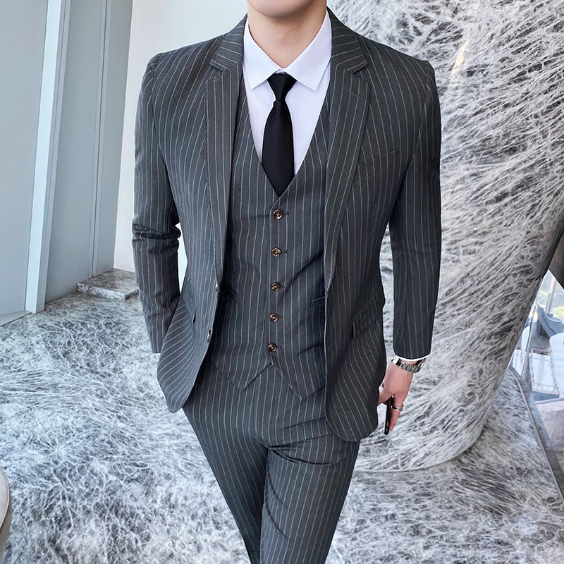 ストライプスーツ おしゃれスリーピーススーツ メンズ上下セットセットアップ 二次会 花婿の介添え 通