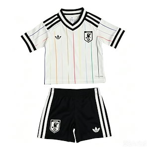 アディダ(キッズ) サッカー日本代表 2026 アウェイ ミニキット