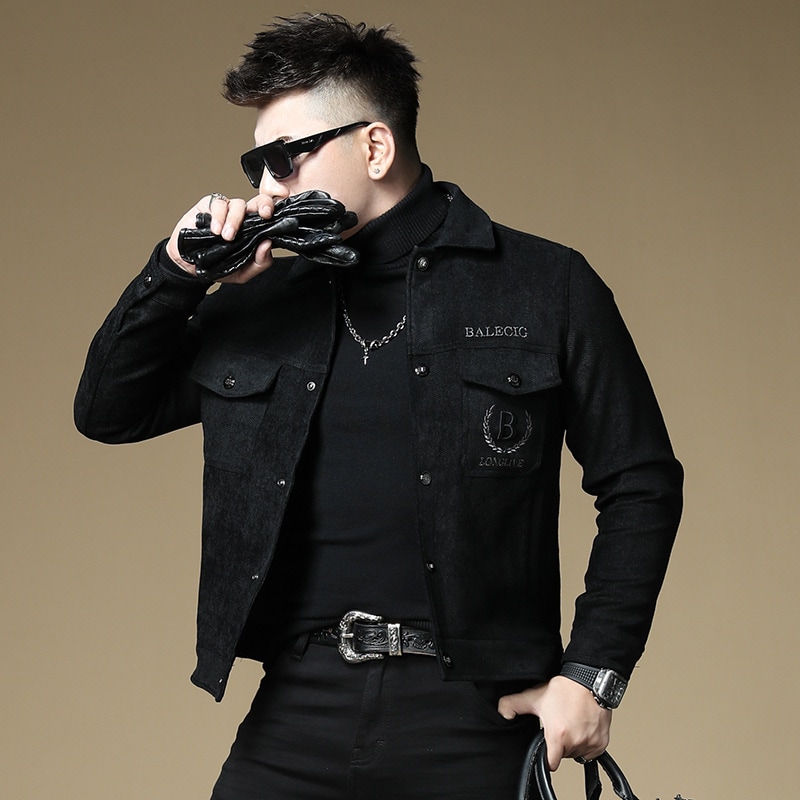 2025年新作のライトラグジュアリーなイギリス風秋冬トレンド刺繍ジャケットダンディでカジュアルなアウトドア男性用ジャケット