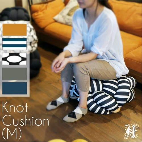 ノッツスタジオ ノット クッション (M) KNOTS STUDIO KNOT CUSHION M