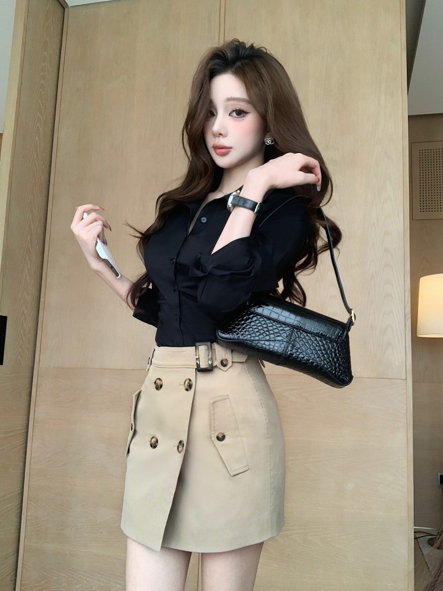 トレンチベルトラップスカート