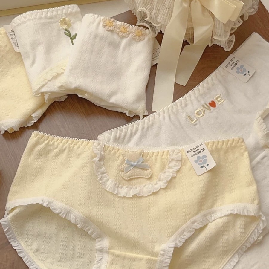 【1点ご購入 で10点プレゼントいたします】パンツ少女生純綿抗菌女無痕通気学生三角パンツ頭