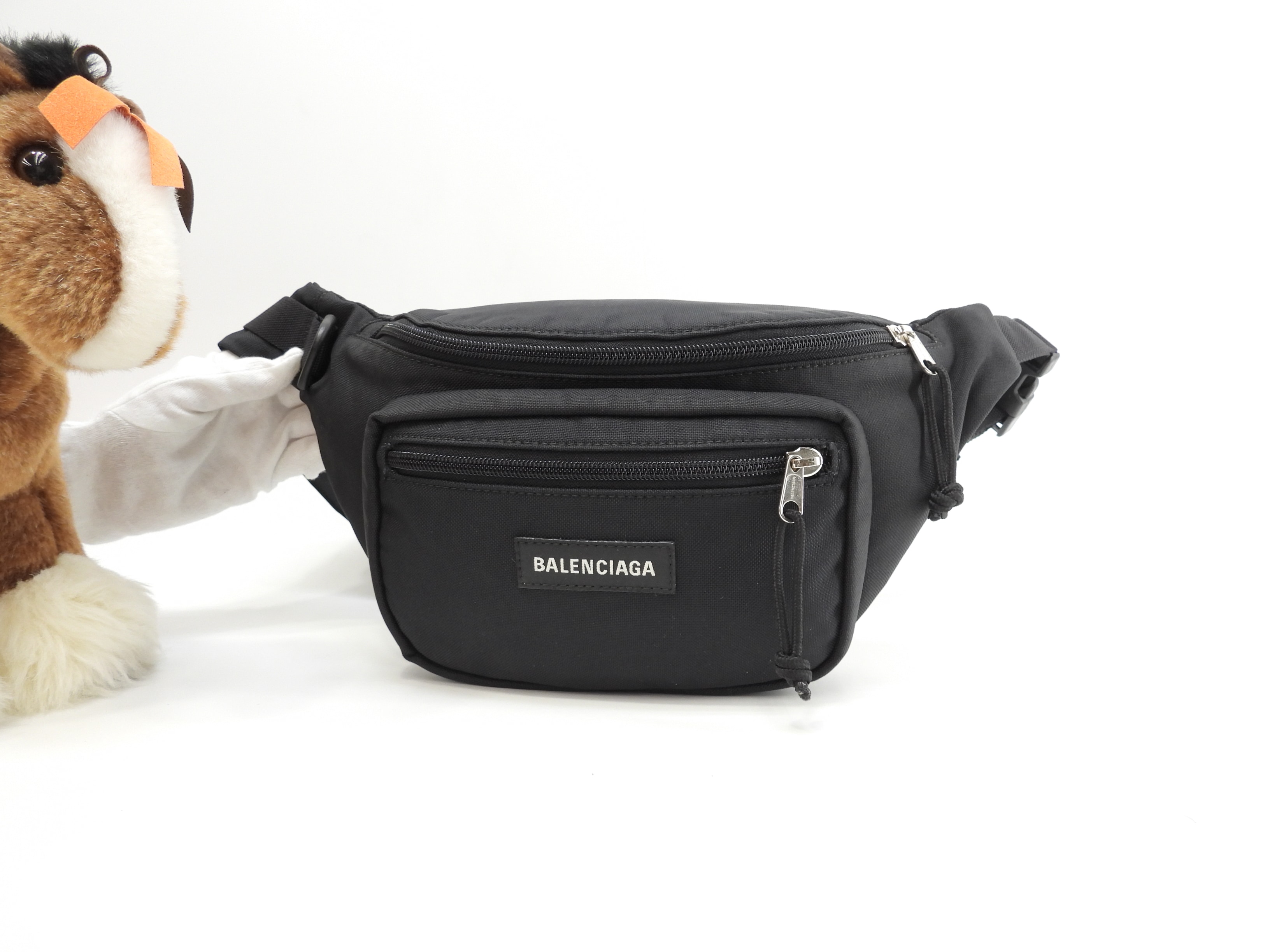 美品 バレンシアガ　BALENCIAGA エブリデイ ボディバッグ BALENCIAGA エブリデイ ボディバッグ ブラック 美品 XS BALENCIAGA