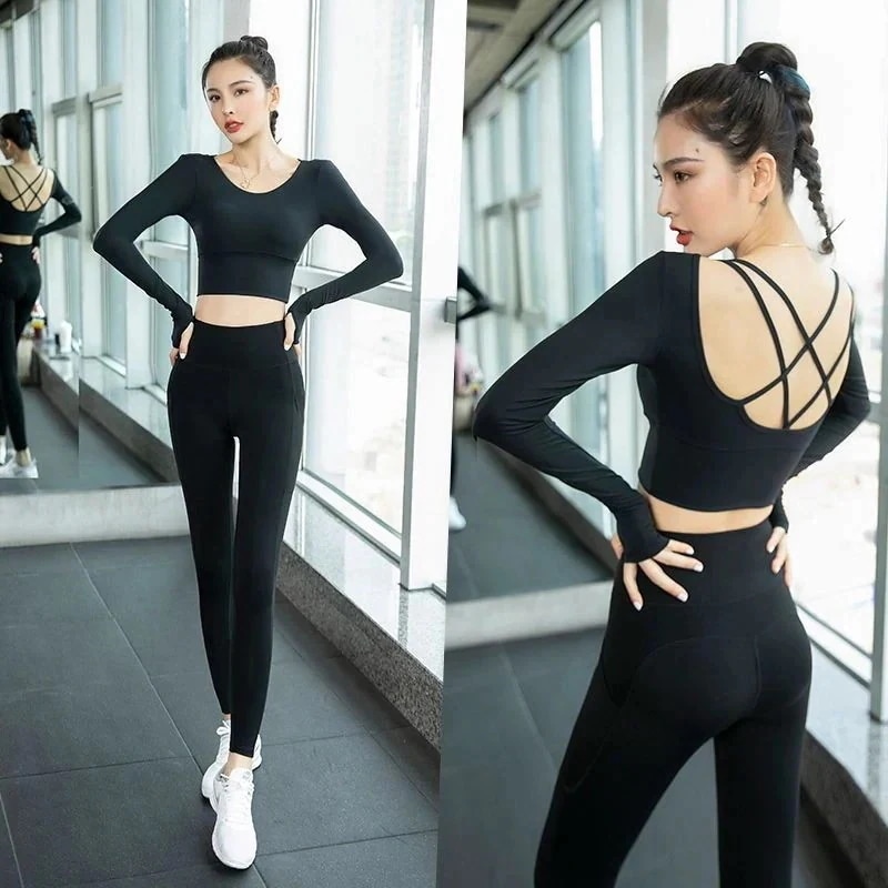 涼しく楽ちんセットアップ タイト ジムウェア 快適 おしゃれヨガウェア 長袖 スリミング 二点セット 速乾性ウェア 美脚 母の日 スポーツウェア 個性 クロス 美背