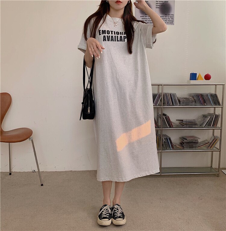 3色 ワンピース 半袖 夏 カジュアル かわいい Tシャツワンピ ミディアム丈 ミドル丈 五分袖 Uネック ラウンドネック 襟なし BIGシルエット ストレート Iライン スリット サイドスリット 色