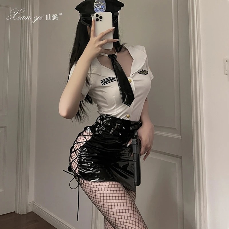 コスプレ セクシーな婦警服の誘惑情熱の服パテントレザースチュワーデスセット