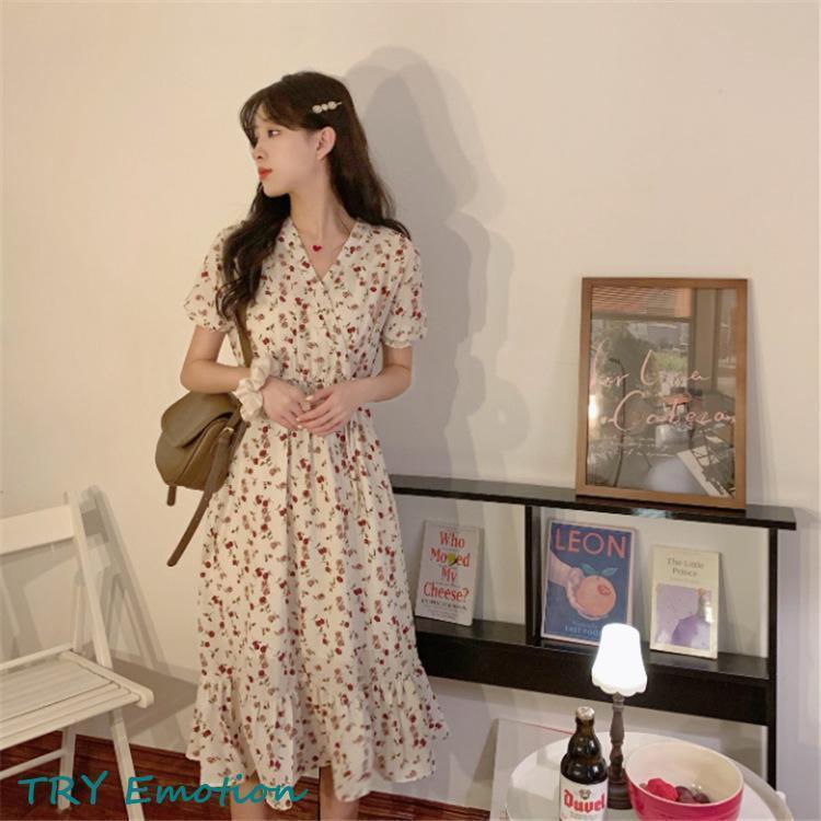 ワンピース 半袖 レディース カシュクール Vネック 裾フリル 膝下丈 フレア シフォン ウエスト紐 婦人服 総柄 大きいサイズあり 女性 フェミニン