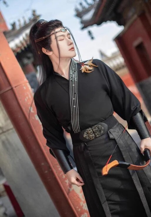 コスプレ衣装 メンズ 漢服 中華 6点セット 黒 暗黒系 おしゃれ 交差襟 中国古代服 チャイナ服 エスニック刺しゅう 羽織カバー付き ベルト 袖カバー 豪華フルセット 中華時代劇 コスム 侠客