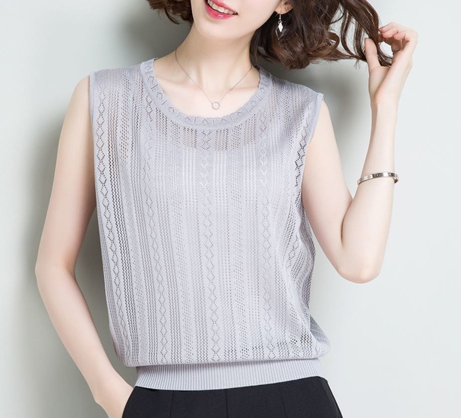 トップス　ノースリーブ　タンクトップ　シンプル　透け感　清涼感　フェミニン　デイリー　普段着　大きいサイズ　1024