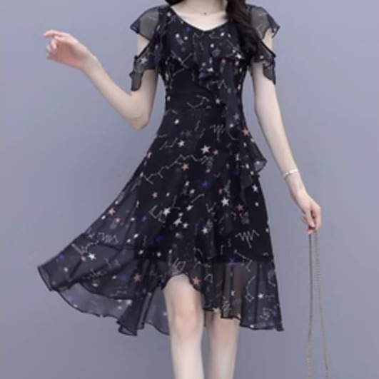 ワンピース フレアワンピース ミモレ丈 かわいい 大人可愛い きれいめ シンプル カジュアル 大人 上品 おしゃれ お洒落 大人女子 こなれ感 個性的 主役級 存在感 美容師 メイクアップアーティスト