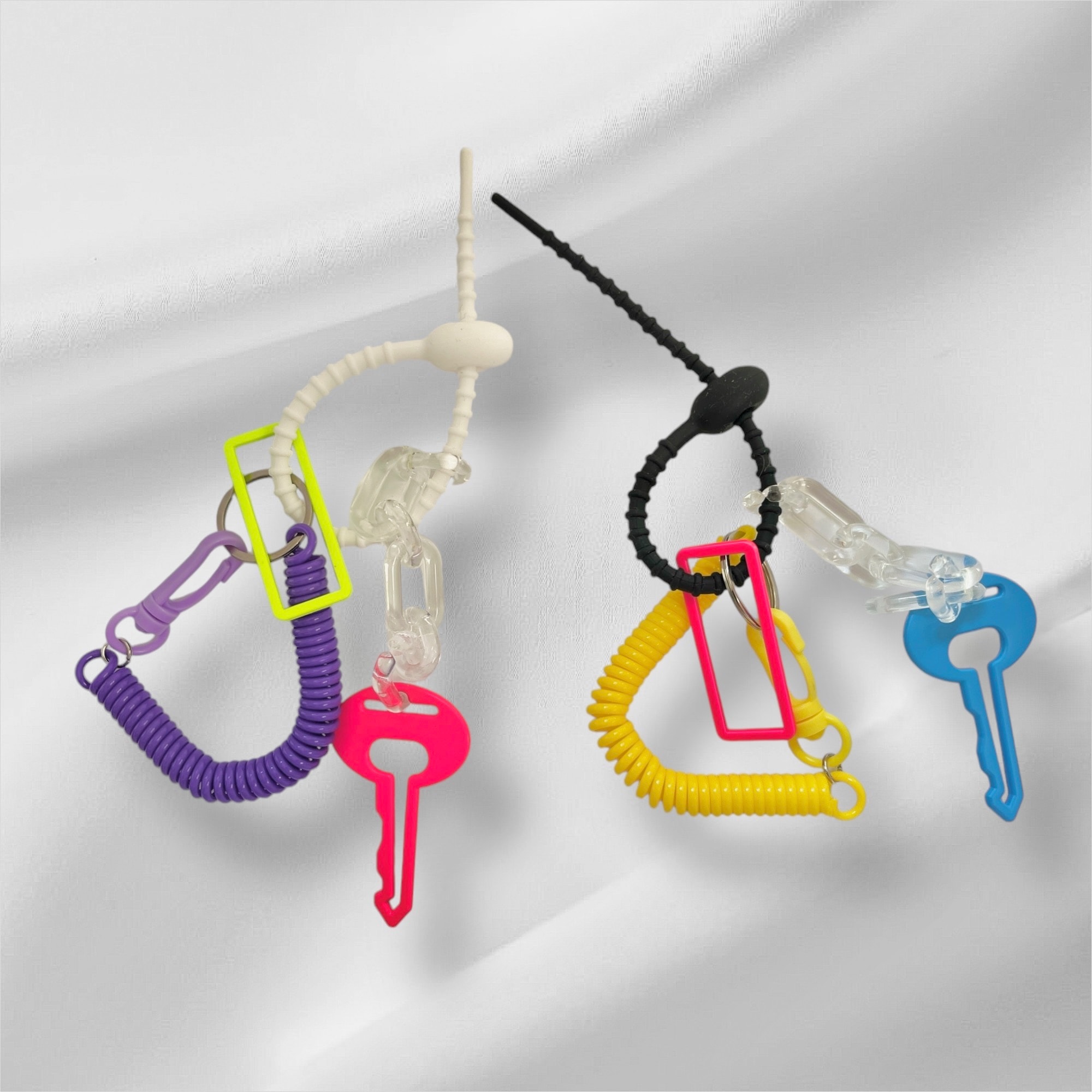 鍵付きキーホルダー 5,800円