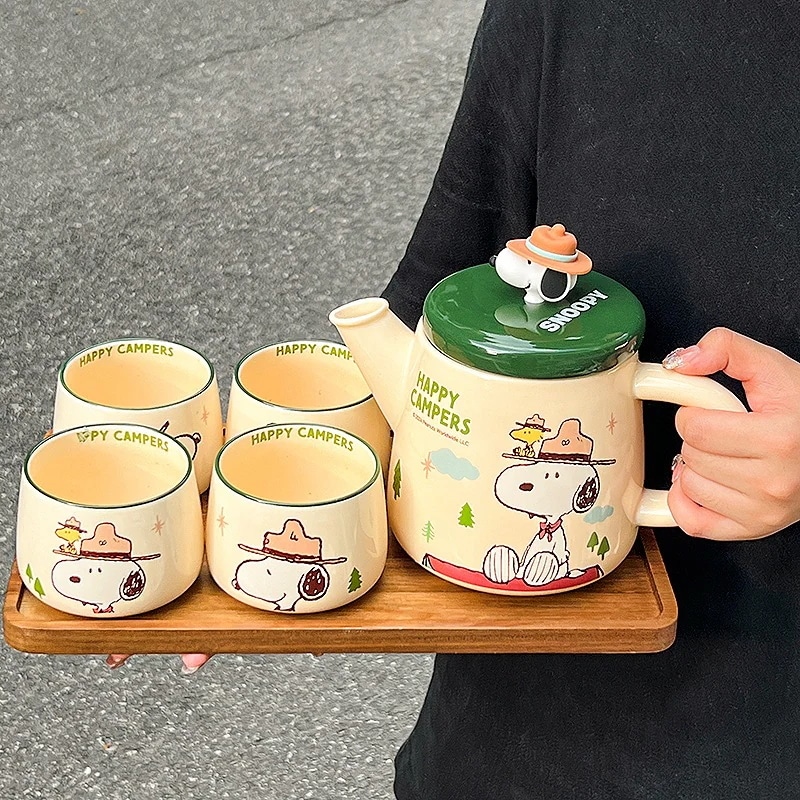 【速達!】スヌーピーかわいい1ポット4杯トレイ付きギフトボックス入りクレヨンしんちゃん茶器コーヒーポットカップセットプレゼント