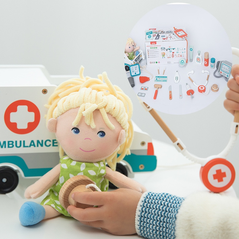 子供の家の遊びの男の子と女の子へのおもちゃ救急車で赤ちゃんを創造的に扱い木製の誕生日プレゼントを引きずります 5,400円