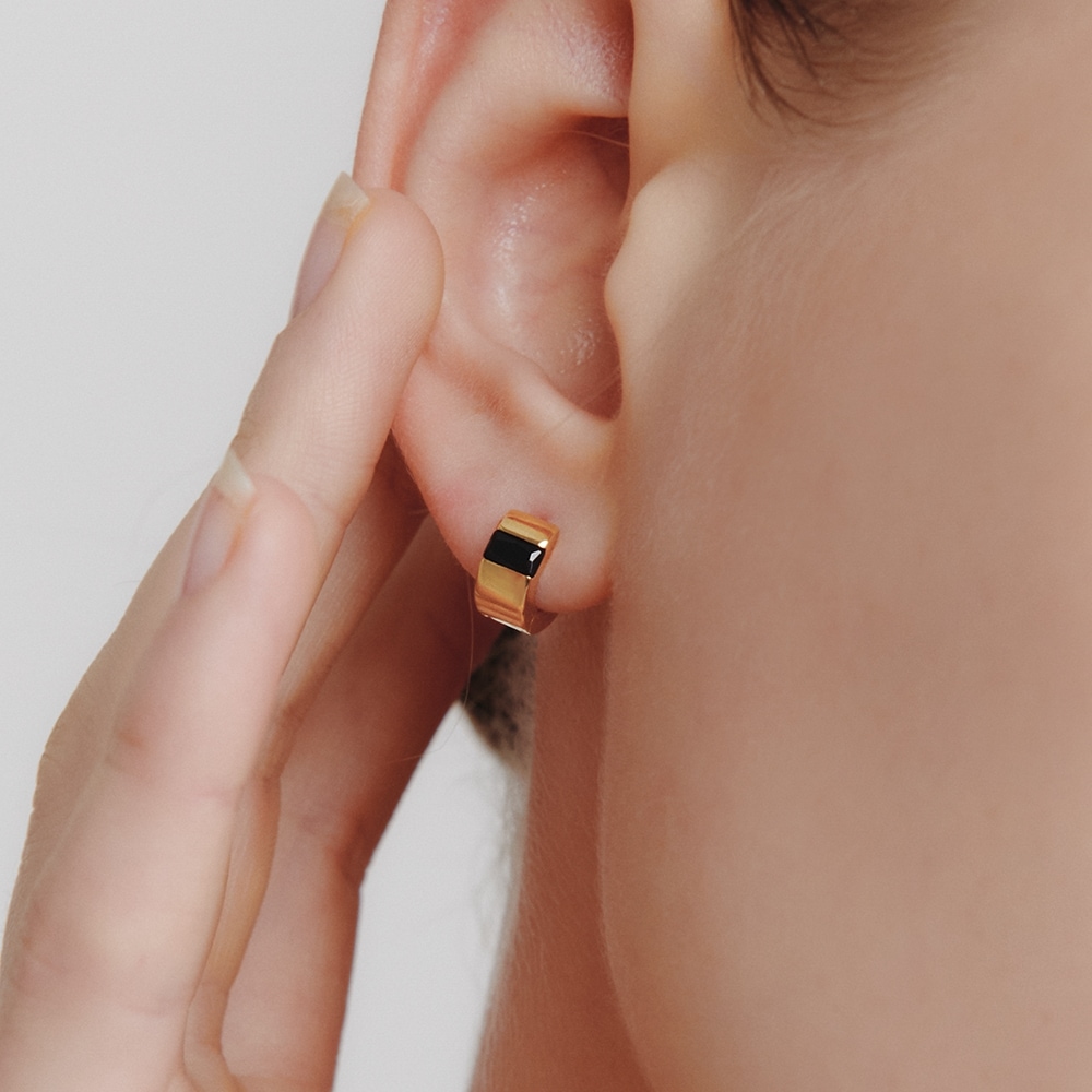 LUNNE シルバー 925 エッジバゲットストーンワンタッチピアス #LSE78