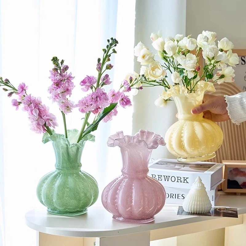 【20点セット】【送料無料】レトロフィントン花瓶ガラス高級感置物レースウェーブ花瓶デスクトップアクセサリー