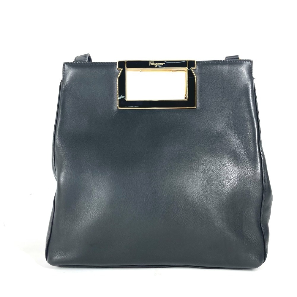 ショルダーバッグ ロゴ メタルハンドル 2WAYバッグ カバン ハンドバッグ ポシェット 斜め掛け レザー ブラック