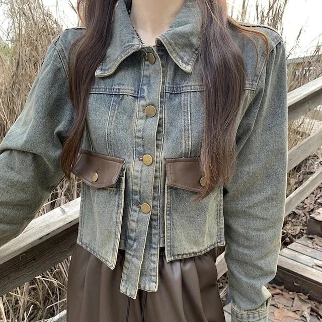 25アウター ジージャン デニム生地 ジャケット 丈短め ショート丈 襟 スタンダードカラー ボタン レトロ ヴィンテージ感 韓国ファッション レディース おしゃれ お出かけ