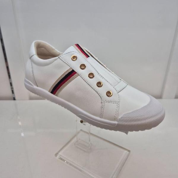 HC11 牛革婦人靴 F8T3U51P310 (45481283)