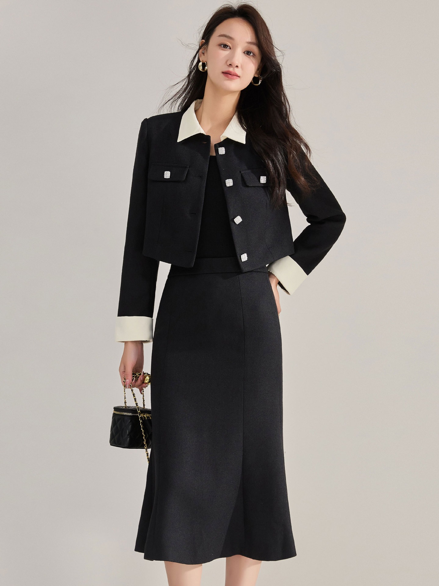 2024韓国版秋のおしゃれツイードスーツデザイン感黒パッチワークコートフィッシュテイル半身 スカート